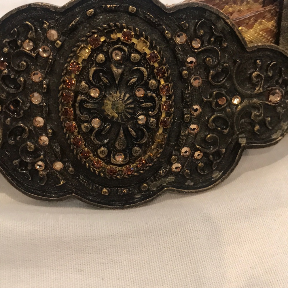 Belt - Picture 3 of 4